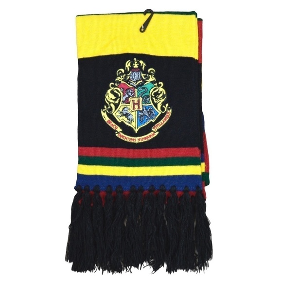 Universal Studios Harry Potter Hogwarts Crest Neck Scarf, NEW - Picture 1 of 6